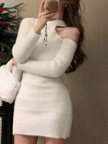 露肩纯色性感毛衣裙，约会必备 - 白色 - 查看 2