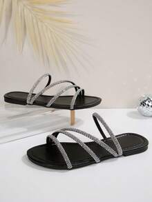 女士时尚水晶装饰平底凉鞋，适合约会、购物、聚会、通勤、度假和休闲居家穿着 - 黑色 - 查看 4