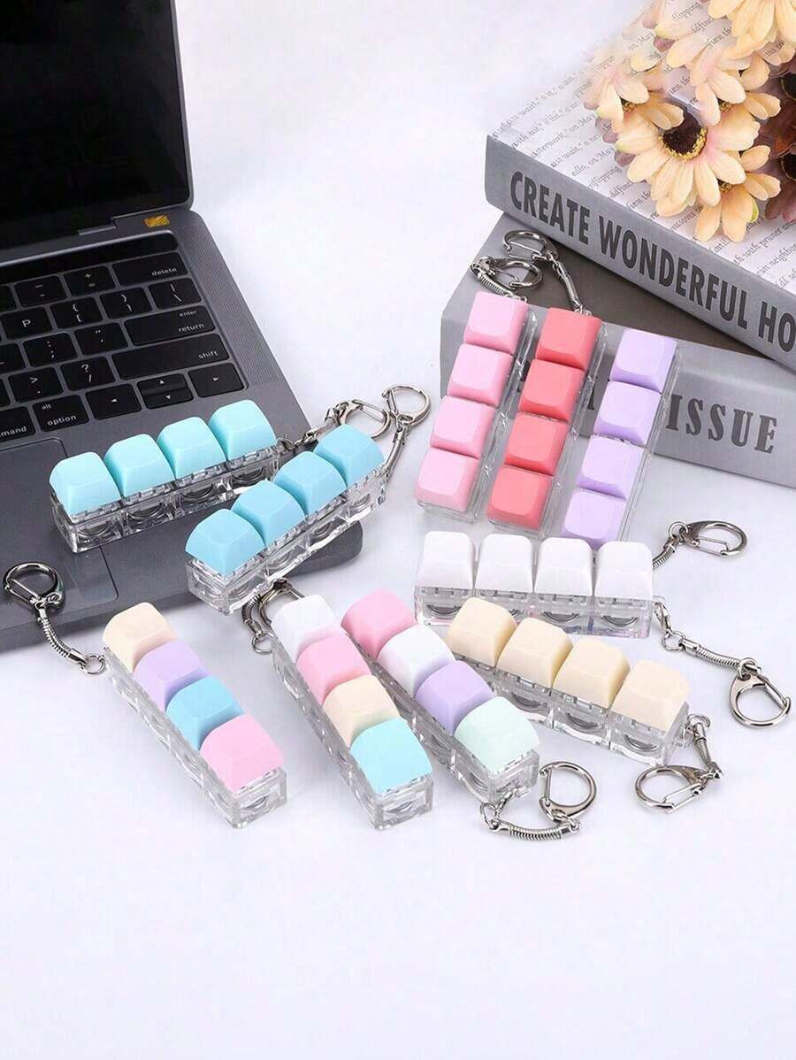 1PC Simple Colorful Keyboard Fidget Toy 4 Keys Keyboard Cube Relief Pressure Relief Keychains,Car Keychain,Bag Pendant,Keychain Accessories,Keyboard Key Design,Adult Finger Keychain,Finger Press Keyring,Calming Keychain,Focus And Relaxation Unzip Keychain Birthday Gifts Party Gifts Holiday Gifts. Car Accessories Bag Charm School Cute Goth Y2k - 彩色 - 查看 1