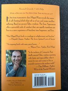 The Four Agreements Self-Help Book | Practical Guide To Personal Freedom & Inner Peace | Toltec Wisdom For Daily Habits, Emotional Intelligence & Life Transformation | Mindset Growth, Stress Relief & Positive Living | Perfect Gift For Adults, Teens & Self Improvement Readers - 平裝本 - 查看 2