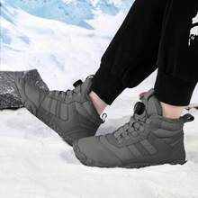 Botas cortas impermeables para hombres, botas de invierno de tacón bajo, zapatos de invierno negros de moda, botas de nieve cálidas, botines