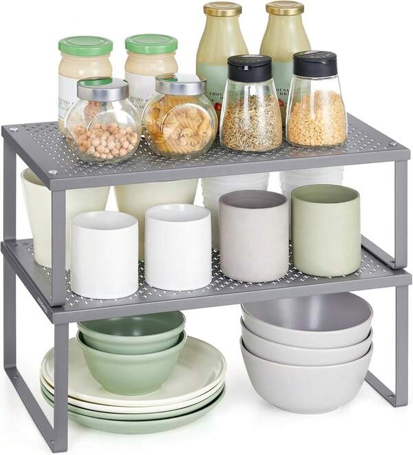 SONGMICS Especiero, Estante para Especias, Organizador para Armarios, Apilable, Ampliable, Juego de 2 Estantes Metálicos, Plata MKCS401G01