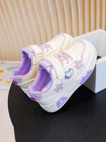 1双儿童休闲运动鞋2025春秋季男童休闲滑板鞋新款低帮女童白鞋软底百搭运动鞋