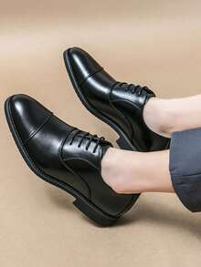 男士正装系带鞋、男士奢华商务正装牛津鞋（黑色和棕色）、婚礼和派对尖头正装鞋、冬季时尚牛津鞋、绅士工作鞋、2025年秋季新款时尚派对布洛克休闲德比鞋、春季舒适绅士新郎婚鞋、办公室经典正装休闲正装鞋、职业装复古三带皮鞋 - 黑色 - 查看 10