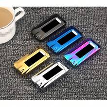 Encendedor recargable con diseño moderno en acabado metálico. Cuenta con tapa abatible, indicador de carga con luces LED y sistema eléctrico sin gas. Compacto, práctico y fácil de llevar a cualquier lugar. - Negro - Ver 4