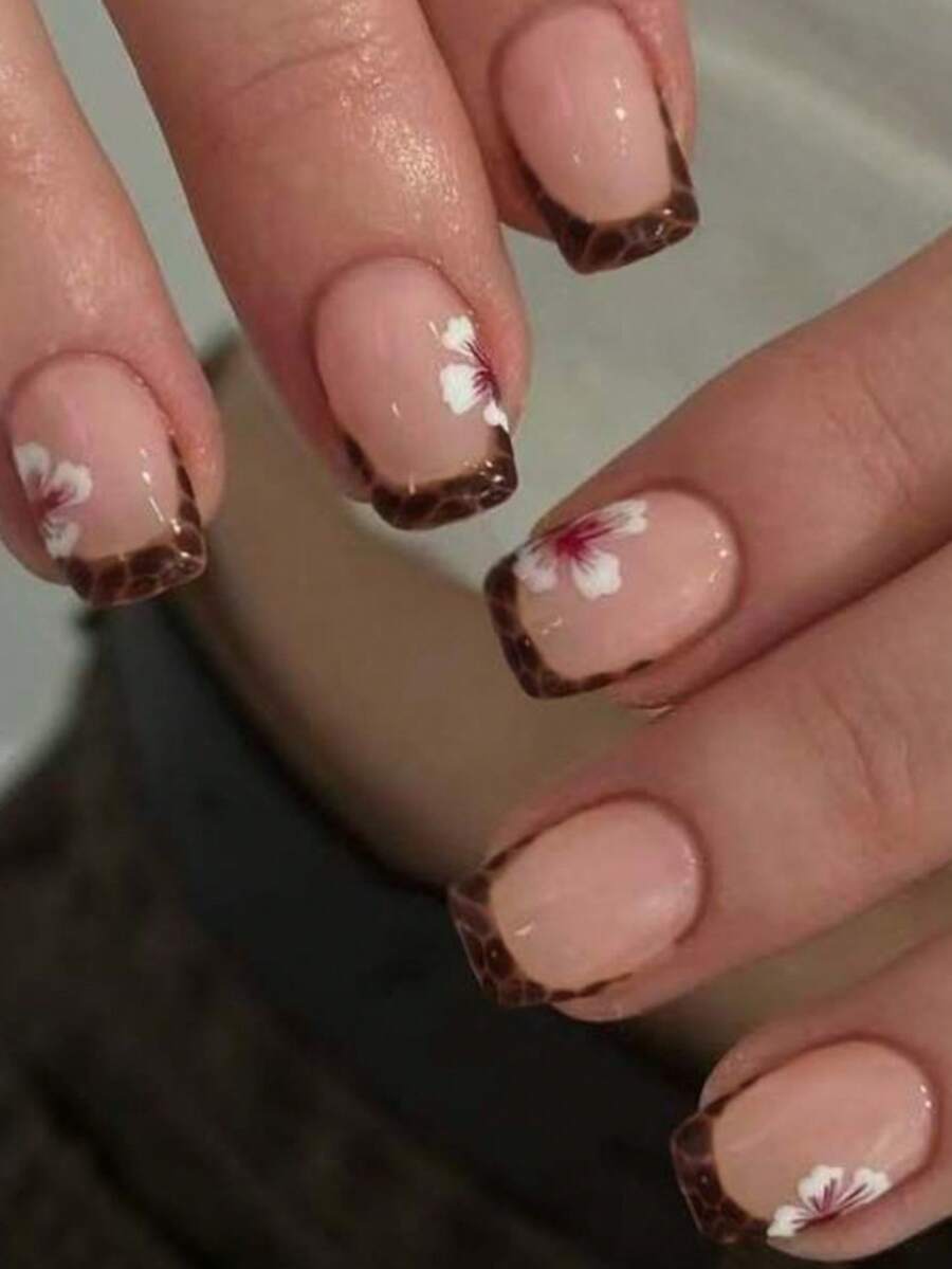 24片短方形豹纹法式美甲贴纸，花卉图案，易于佩戴，套装包含1片果冻胶和1个指甲锉，适合女性和女孩日常佩戴以及各种派对场合。 - 彩色 - 查看 1