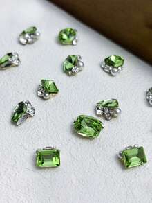 10/30Pcs White Rhinestone, Big Crooked Heart, Fat Square Axe, Crystal Rhinestone, Cannot Drop Bottom, High Brightness Pearl, Alien Rhinestone Material, Nail Rhinestone Jewelry Nails Nail Supplies Nails Nail Charms Nail Gems