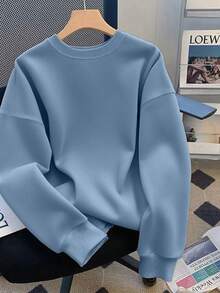 Moletom feminino de lã solta, moletom azul com estampa "Papai, você é o melhor" em preto e branco, bolinhas no painel frontal, exibido em cabide com fundo neutro, impressão internacional