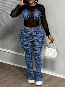 2025秋冬新款休闲街头风性感Y2K星形贴片黑色网纱修身上衣搭配蓝色渐变毛绒条纹紧身喇叭裤女两件套度假装 - 彩色 - 查看 2