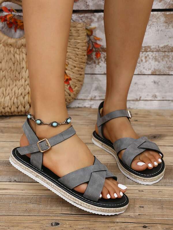 Women's Flat Criss-Cross Strap Sandals, 2025 New Summer Fashion Elegant EVA Sole Adjustable Strap Round Toe Casual Versatile Sandals