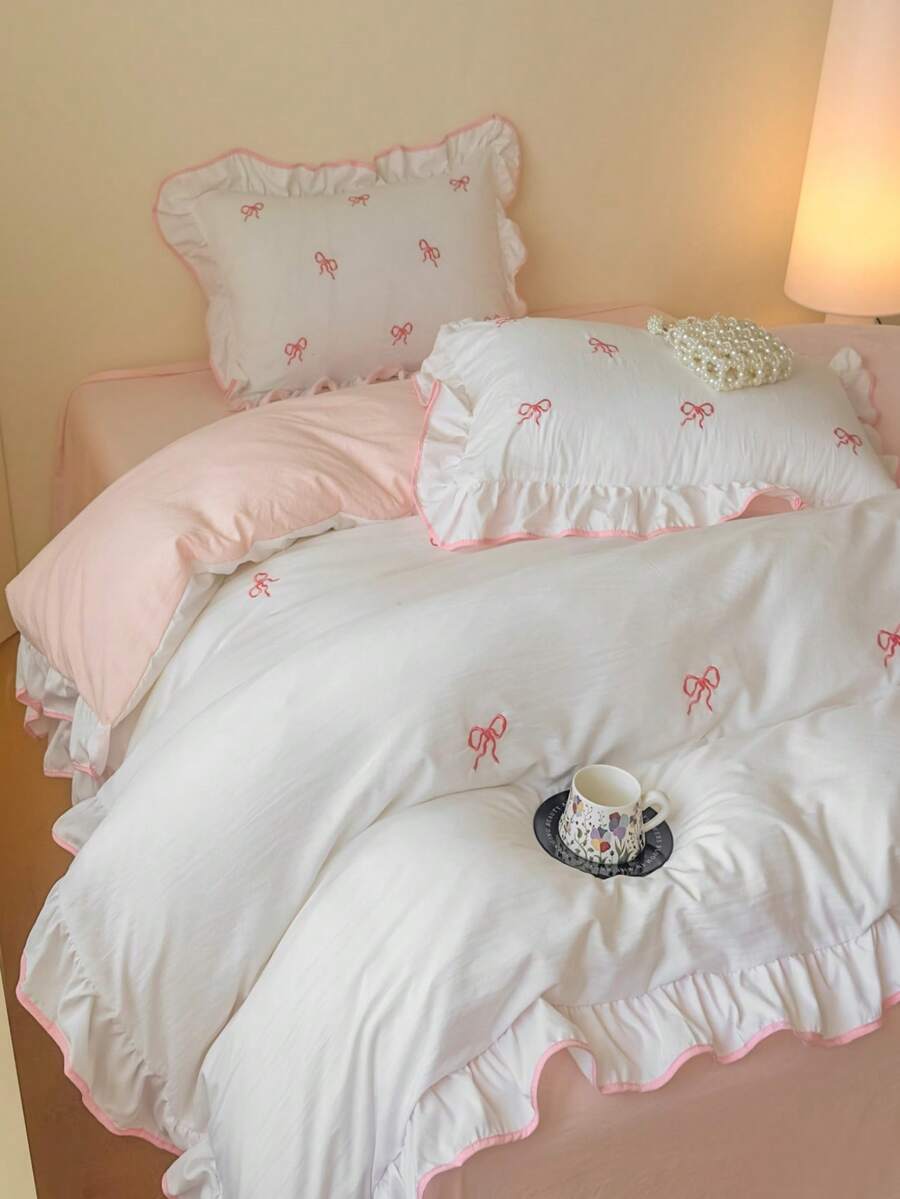 3pcs Ruffles Embroidery Bow Duvet Cover Set King Size Soft Fabric Bedding Comforter Cover Set With Zipper Ties For Girls Bedroom ,Room Decor , Breathable, Easy Care