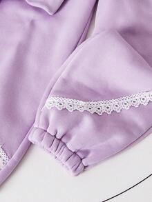 Kleine Mädchen Lässig Lavendel Schleife Outfit, weiches Lavendel Sweatshirt Set mit 3D Schleife Akzent und Spitzenbesatz Hose, Prinzessinnenstil, und traumhaft mit zarten lila, Schleife und Spitze Elementen. Locker und bequemes Sweatshirt, Hose mit Gummibund, geeignet für Frühling, Herbst und Winter. - Violett - Übersicht 7
