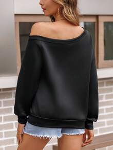 Customized Women's Off-Shoulder Sweatshirt With Flocking Print, Women's Autumn Clothing,Women's Winter Clothing,Halloween Costumes,Casual And Relaxed Black Top For Fall, Perfect For Going Out, Shopping, Festivals, Parties, Gatherings, And Travel.
