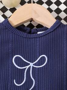 2 piezas Conjunto de niña elegante para la escuela con blusa de manga larga negra + falda a cuadros rojos y negros, ligero para primavera y otoño