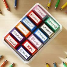 2pcs Colorful French Teacher Evaluation Stamp, Automatic Ink-Emitting Stamp – Ideal For Grading Home Assignments, Collecting Parent Signatures, Motivating Students, And Rewarding Good Behavior. Perfect For Back-To-School Supplies, And Ideal Gifts For Thanksgiving, Christmas, And Saudi National Day Celebrations.