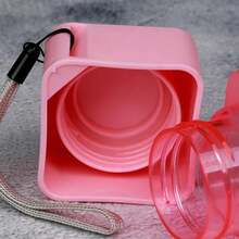 زجاجة مياه شفافة سعة 500 مل مع تصميم اسم/نص مخصص، زجاجة مياه رياضية محمولة وكأس للشرب، أدوات مطبخ محكمة الإغلاق، اكسسوارات أدوات شرب خفيفة الوزن للسفر والخارج، مبتكرة بحرف أولي كرتوني لصبي وفتاة للعودة إلى المدرسة