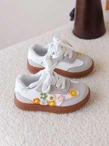 1 Pair Girls' Floral Embroidered Sneakers, New Spring/Autumn Children Soft Bottom Casual Breathable Shoes - Beige - View 4