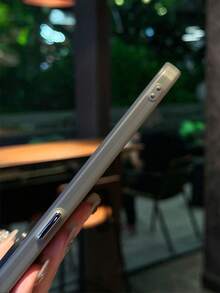 1pc Aviation Themed Ghost In Floral Design Shockproof Scratch-Resistant Protective Phone Case, Suitable For Travel Lovers, Halloween Gift, Compatible With IPhone XR/11 Pro Max/7P/8P/12 Pro/12 Pro Max/13 Pro/13 Pro Max/14 Pro/14 Pro Max/15 Pro/15 Pro Max/14/15Plus/16E/16 Pro/16 Pro Max/SMART8/Galaxy A55/Galaxy A15/Galaxy S23/S24/S25 Ultra