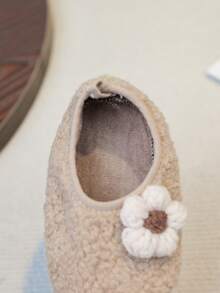 1 双幼儿花卉保暖内衬防滑软底室内拖鞋，温暖舒适，易于穿着和清洁，适合男婴和女婴，理想的节日礼物