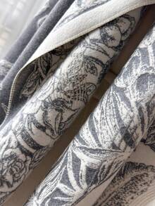 1条优雅花卉提花围巾，温暖的波西米亚风格披肩毯，适合空调房使用，秋冬季时尚配饰。 - 灰色 - 查看 4