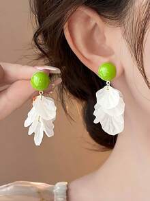 1 Pair Bohemian Beach Vacation Style Sweet & Fresh Personalized Multi-Layer Faux Shell Elegant Niche Design Fashion Earrings, Suitable For Women's Daily, Vacation, Party Wear - Green+White - View 3