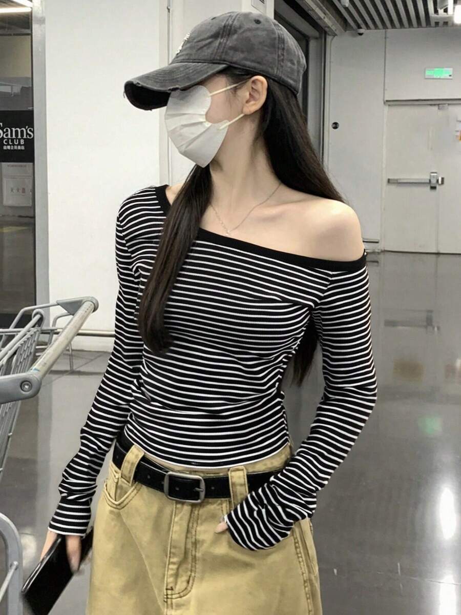 Women Slim Fit Casual Striped Oblique Shoulder Long Sleeve Layering T-Shirt, Minimalist Spring/Autumn Top