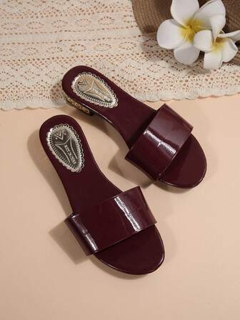 女士圆头凉鞋，新款粗跟拖鞋，黑色低跟凉鞋，高跟鞋，女士凉鞋，加大码女鞋