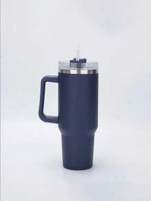 1个定制文字不锈钢手柄车载杯，大容量手柄保温杯，车载杯，多种颜色可选，多功能，易于清洁，可重复使用（不锈钢/塑料吸管随机发货）