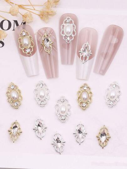 10 Pieces Of European And American Style Line Carved Nails, Sparkling Diamond Decoration, Y2k Simple Multi-Purpose Metal DIY Nail Art Decoration, Artificial Nail Decoration, Nail Decoration, Nail Supplies, Nail Glue, Nail Art Decoration.