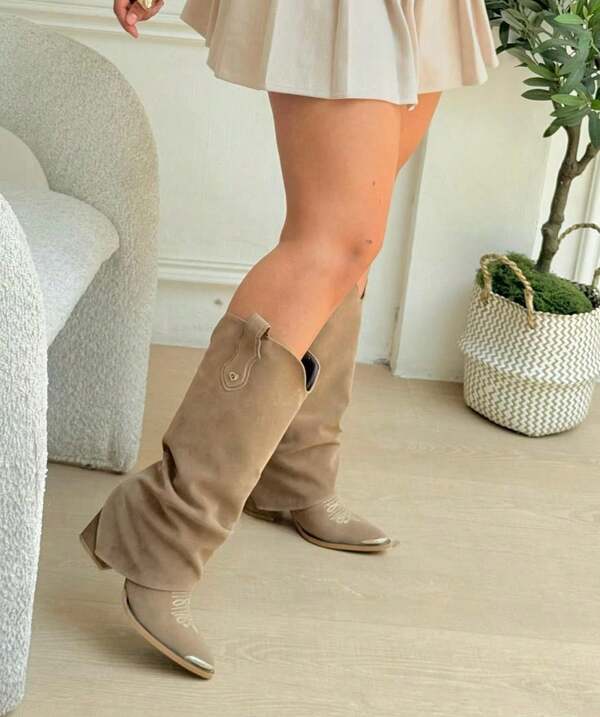 Botas vaqueras de mujer cowgirl con bordado liso botin de dama  botas de piso para mujer calzado vaquero botas estilo tejano botas western cowboy de tacón bajo suela antideslizante acojinadas botas para fiestas  festivales texanas desierto jaripeos casuales botines cortos botas womens boots shoes Willows  Cowboy    Cremallera lateral  Ojales    Vacaciones