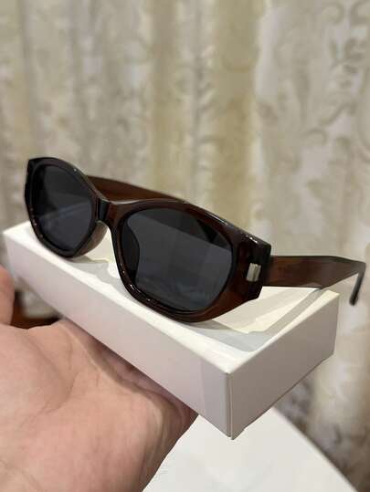 1pc Women's Casual Retro Cat Eye Tinted Small Frame Fashion Glasses, Suitable For Daily Outings, Summer Beach, Decoration, Street Style