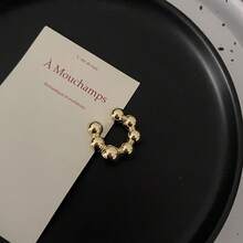 1 pieza Pendiente tipo abrazadera de bola redonda de metal estilo europeo y americano CCB, pendiente de clip para mujeres, pendiente de abrazadera circular para parejas