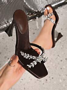 2025新款女士高跟穆勒拖鞋，缎面面料，水钻装饰，绑带凉鞋，性感露背设计，春夏穿搭 - 棕色 - 查看 7