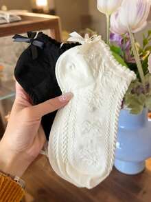 2 双女士优雅甜美经典黑白花卉蕾丝边蝴蝶结短袜，百搭日常穿着 - 黑與白 - 查看 8