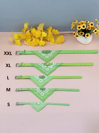 寵物用品狗狗和貓咪實用三角圍巾具有各種顏色選擇,還附有寵物口水巾