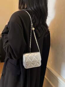 Túi vuông mini hình thoi có dây đeo có thể điều chỉnh, Túi đeo vai nữ, Túi đeo chéo có dây xích, Túi chần bông, Túi mini nhẹ, Thích hợp để đi làm, Thường ngày, Phối đồ hàng ngày, Hẹn hò, Công sở, Sinh viên - Bạc - Xem 4