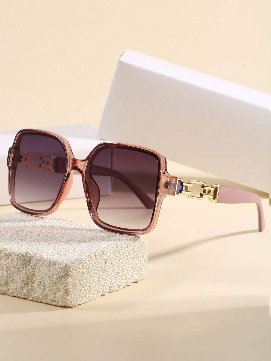 Oversized Women's Fashion Fashion Glasses, Metal Glasses, Summer Holiday Travel Beach Accessories, Fashionable Geometric Full Frame Retro Personalized Fashion Glasses For Women, Suitable As Holiday Gift, Street Style, Beach Vacation, Date Outfit Accessory, Fashion Item