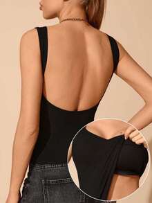 1 件无缝针织面料提臀柔软弹力吊带背心，二合一，内置加垫肩带，黑色，休闲百搭无袖上衣，适合春夏秋冬