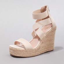 女士休闲帆布坡跟凉鞋，米色露趾踝带厚底鞋，拉链开合，夏季时尚休闲系带凉鞋