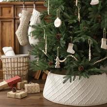 Collier tricoté de sapin de Noël à fleurs torsadées avec bordure de strass couleur crème, pour arbres artificiels. Jupe d'arbre de style ferme et campagnard pour décoration de Noël à la maison. Décorations de Noël, décoration de pièce, décorations de Noël d'hiver, cadeaux de Noël, décoration de Noël - Motif en croix - Voir 2