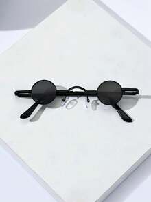 1 chiếc Gương tròn kim loại MINI nhỏ, Gương trang trí kỳ quặc không phổ biến, Kính trang trí thời trang cổ điển Thích hợp cho du lịch, Chụp ảnh, Phát trực tiếp, Cá nhân hóa, Cho vũ hội hóa trang, Lễ hội âm nhạc cho kỳ nghỉ bãi biển mùa hè, Ngoài trời, Du lịch - màu đen - Xem 8