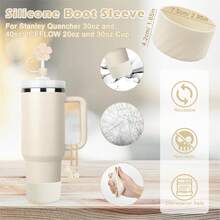 Set de 11 Piezas de Accesorios para la Cup, 6 Tapones antiderrame, 2 Cubiertas para popotes, 2 Charms Colgantes, 1 Bota, Set de Silicona para 40 oz y 30 oz - Beis - Ver 3