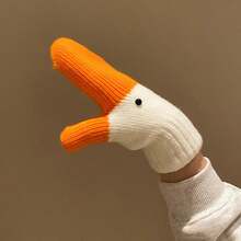 1 Pair Warm Gloves, Creative Funny Big Goose Gloves, Unisex - Autumn/Winter, Warm, Thermal Lined, Thick, Cold-Proof Knitted Knitted Gloves With Soft Lining - Knitted Finger Gloves, Thick And Warm, Cute Animal Gloves For Couples, Students, Novelty Goose Gloves As Gift For Girls/Ladies - Daily Use, Household, Cartoon Gloves - (Size Approx. Length 23 X Width 12.5cm / 9 X 4.9 Inch)