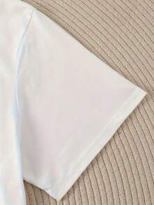 Women's Paris Style Printed T-Shirt - White Eiffel Tower Pattern Loose Round Neck Breathable Cotton Top, Suitable For Daily Casual And Valentine's Day Outfits - Machine Washable Summer Fashion Short Sleeve Shirt, Comfortable Style - White - View 4