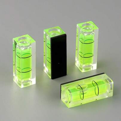 1个气泡水平仪磁性方形迷你水平仪，10x10x40mm磁性绿色悬挂工具，常用于相框、货架、自助项目调平，无需电池，精准调平，安装无损，货架对齐，设计紧凑，照片安装工具，气泡水平仪，房车水平仪，精密水平仪（款式随机发货）