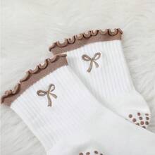 Non Slip Pilates Socks For Women - Cute Ruffle Yoga Socks With Grip, Embroidery Pattern - 棕色 - 查看 4