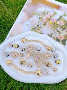 20pcs Fashion Gold Butterfly, Heart, Star Hollow Shoe Charms, Perforated Shoe Decorations DIY, Detachable Beach/Sandal Accessories, Holiday Gift