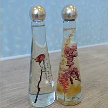 Elegant 120ml Reed Diffuser With Dried Flowers - Fashionable Gift For Home Office Decor.