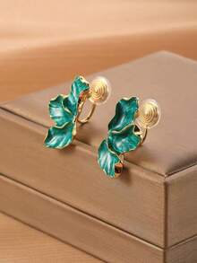 1 对时尚不对称花瓣渐变夹式耳环，高端优雅蚊香夹式耳环，无穿孔，适合女性日常佩戴和节日礼物 - 耳夾 - 查看 4