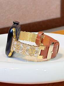 La nueva correa es compatible con las correas del Apple Watch, correas para Apple Watch Series 10/8/9/7/6/5/4/3/2/1, y correas para Apple Watch Ultra de 40 mm, 44 mm, 41 mm, 45 mm, 49 mm, 42 mm, 38 mm. Es un accesorio de pulsera de moda para mujeres. No es ni rígido ni incómodo, muy adecuado para la muñeca.